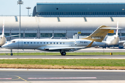 P4-BFK Angola_GLEX (president).jpg